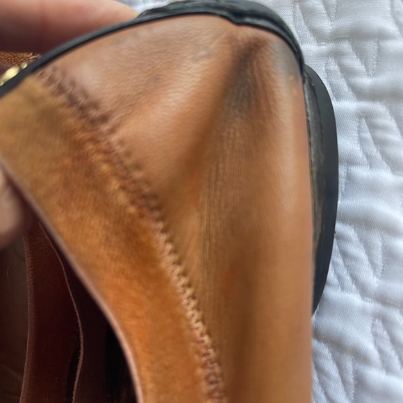 CHANEL Stretch Spirit Interlocking CC Logo Flats - Picture 12 of 12